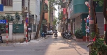 Tòa Nhà Cao Cấp! Phố Hoàng Quốc Việt, Cầu Giấy. Dòng tiền 300 triệu/ tháng.
