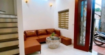 BÁN NHÀ ĐEP ,NGÕ RỘNG CHIÉN THẮNG -LA KHÊ -HÀ ĐÔNG.DT:42M GIÁ 6 TỶ HƠN.