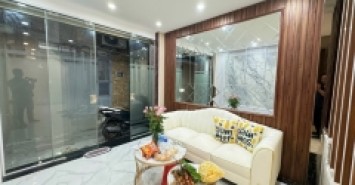SIÊU PHẨM 5 TỶ - 27M 4 NGỦ, PHÂN LÔ QUÂN ĐỘI, VIEW HỒ BÙI XƯƠNG TRẠCH, FULL NỘI THẤT Ở NGAY.,
