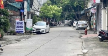 nhà đẹp Cổ Linh, 140m x 3 tầng, MT 6.5m, vỉa hè, nở hậu, ôtô tránh