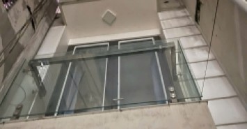 NHÀ MỚI TRUNG TÂM QUẬN 10 - CÁCH HẺM XE HƠI 1 CĂN NHÀ. HẺM 463 CỰC HOT ĐƯỜNG CMT8 P13
