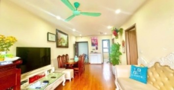 BÁN GẤP TT THANH NHÀN, Ô TÔ ĐỖ CỬA, 63M 2 NGỦ 2.45 TỶ 0901753139