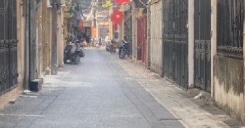 NHÀ PHỐ NGUYỄN VIẾT XUÂN - 40M, MT 4,2M  - GIÁ  9.5 TỶ - FULL NỘI THẤT XỊN
