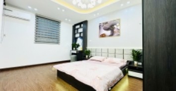 Bán gấp nhà thịnh liệt gần đường ủy ban quận 50m2 x 6 tầng thang máy 9.3 tỷ