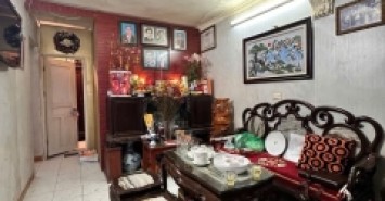 Bán nhà tập thể tầng 1 bùi ngọc dương 1 nhà ra phố kinh doanh hai bà trưng