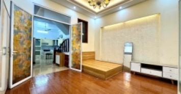 “CHO THUÊ NGUYÊN TẦNG 1 TẠI KHƯƠNG TRUNG - THANH XUÂN - HÀ NỘI