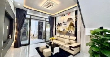 Nhà phố mới, nội thất đẹp HXH Huỳnh Tấn Phát, 5 tầng, 6.6 tỷ
