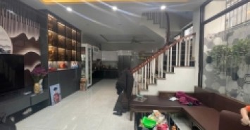 Bán Nhà Lê Trọng Tấn ,Nhà dân xây , DT50 m ,Giá Hơn 8 Tỷ,oto gần , Ngõ nông thoáng 