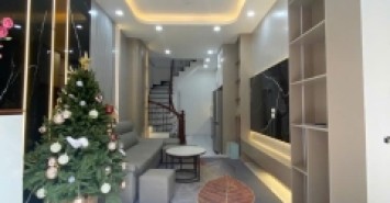 Bán Gấp Nhà Tựu Liệt , HM, DT: 30m2, Giá nhỉnh 4 tỷ , Oto gần , Nhà thoáng sáng