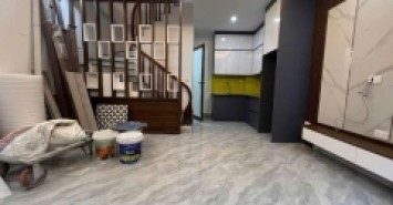 Bán Nhà Ngọc Hồi - DT 35m , Giá Nhỉnh 4tỷ ,oto đỗ cửa , Ngõ thông