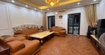 BÁN NHANH PHÂN LÔ TRUNG KÍNH, ÔTÔ TRÁNH, KINH DOANH ĐỈNH, 63M² x 5T GIÁ 19 TỶ 300