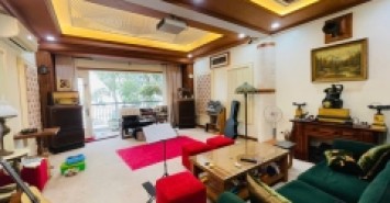 BÁN NHÀ PHÂN LÔ HOÀNG QUỐC VIỆT, DT 66M2, 5 TẦNG, ÔTÔ VÀO NHÀ GIÁ HƠN 15 TỶ