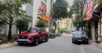 BÁN NHÀ PHÂN LÔ PHẠM TUẤN TÀI, VỈA HÈ RỘNG, 3 ÔTÔ TRÁNH, KINH DOANH, 41M2 HƠN 14 TỶ