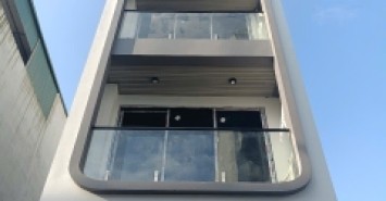Nhà đẹp Yên Nội 35.6m2- 5 tầng, ngõ nông, ô tô gần phố, giá 4.9 tỷ