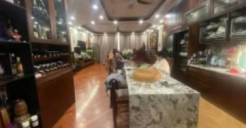 BÁN NHÀ PHÂN LÔ NGUYỄN VĂN HUYÊN, ÔTÔ TRÁNH, KINH DOANH ĐẮC ĐỊA, 75M2 NHỈNH 26TỶ