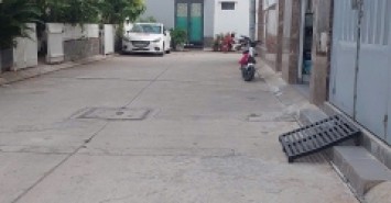 Nhà mặt phố kinh doanh đa ngành nghề ,gần bệnh viện Lê Văn Thịnh 5 phút di chuyển,Thủ Đức giá chỉ 10,7 tỷ