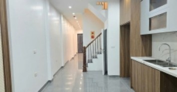PL YÊN LÃNG - 5 TẦNG THANG MÁY DT 53m2 5 tầng Mặt tiền 3.5m Giá 15.5 tỷ
