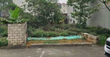 Bán Lô đất gần trục chính Đồi Sen đường thông ôtô MT rộng 102m nhỉnh 30tr