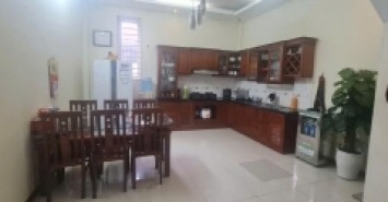 BÁN Nhà THẠCH CẦU, Long Biên 63m  MT 4m , oto ,KD, giá7,7ty .