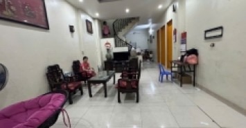 Bán đất Ngọc Thuỵ tặng nhà 4 tầng- View công Viên Vỉa hè đá bóng- mặt tiền lớn-80m nhỉnh 23 tỷ( Thương lượng
0