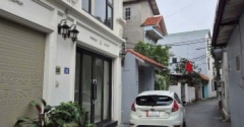 Tuyệt đẹp 45m2-7T-4PN, Thang máy, ôtô gần phố Trịnh Văn Bô, giá 8.3 tỷ
