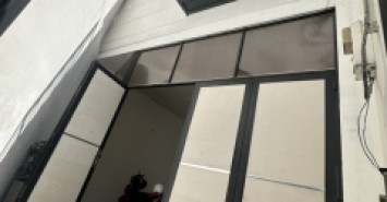 BÁN NHÀ 2 TẦNG, 103M2, NGÕ Q.4, GIÁ 8.3 TỶ - VỊ TRÍ VÀNG, SỔ HỒNG CHÍNH CHỦ