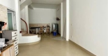 Lạc Long Quân - ngõ nông, thông - 100m ra Hồ Tây - nhà dân xây - 65m2x6 tầng giá nhỉnh 9 tỷ.