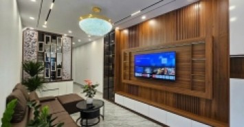 Phố Trạm - Long Biên - Nhà cực đẹp - Ô tô  - 45m2- chỉ 7.3 tỷ