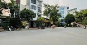Bán nhà 4 tầng hơn gần 43m, ô tô, Trung Tâm Tứ Hiệp Thanh Trì giá 5.x tỷ