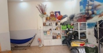 Nhà Quận 12 - Nhà 2 Tầng,  4PN, 66m2  sổ riêng chỉ 2ty750