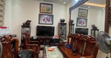 Long Biên - Sát cầu Trần Hưng Đạo - Nhà dân xây - 59m chỉ 6.9 tỷ