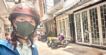 BÁN NHÀ 3 TẦNG, 2 PHÒNG NGỦ, Q.4, GIÁ 6.9 TỶ - VỊ TRÍ VÀNG, SỔ HỒNG CHÍNH CHỦ