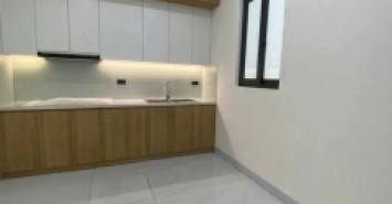 HÀ TRÌ - HÀ ĐÔNG GIA ĐÌNH CẦN BÁN NHÀ DT 34M2  TK 6 TẦNG. GIÁ 5TY900( Có thương lượng)