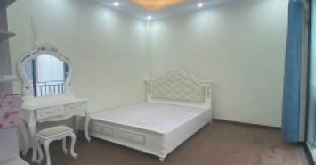 NGẢ EM NÓ ĐI LẤY CHỒNG Ạ. GIA ĐÌNH EM CHUYỂN CÔNG TÁC CẦN BÁN LUÔN CĂN HỘ DT 39M2. 4 TẦNG NHỈNH 3 TỶ Ạ