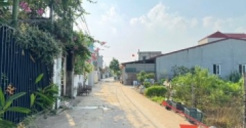 Bán lô đất siêu đẹp thôn Ấp Tre, tổ 9, Quang Minh. Cách 1 nhà ra đường rộng 20m