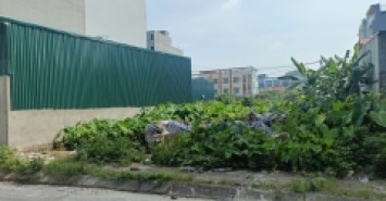ĐẤT D.VỤ 5,5HA TRẠM TRÔI  140M, VỈA HÈ, 2 ÔTÔ TRÁNH  GIÁ 133 Tr/m2