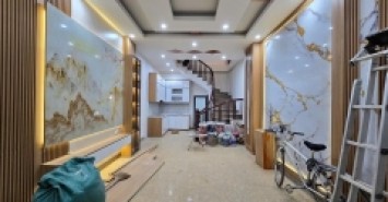 Bán nhà Vũ Tông Phan chỉ 25m ra mặt phố - S 43m 5 tầng  - Sổ đỏ nở hậu