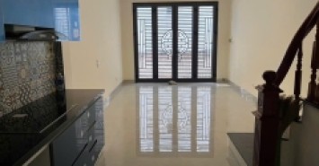 GIA ĐÌNH cần chuyển em nó sang chủ mới  cho căn hộ tại  ĐỒNG MAI - HÀ ĐÔNG NHÀ 5 TẦNG, NHỈNH 3 TỶ