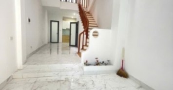 GIA ĐÌNH CẦN TIỀN BÁN GẤP NHÀ TẠI QUANG TRUNG -YÊN NGHĨA -HÀ ĐÔNG, DT 39M2
NHÍCH 5 TỶ
