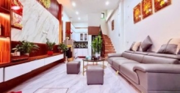 NHÀ TRƯƠNG ĐỊNH- MT4m, 35m2, Chào 7.3TỶ(CTL)-NGÕ 3 GÁC , RỘNG, THÔNG-SÂN RIÊNG THOÁNG KO CỔNG CHUNG