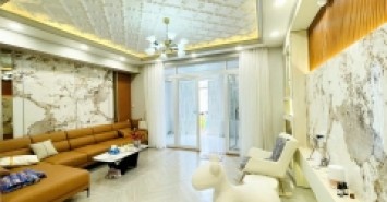 VILLA AN CƯ LẠC NGHIỆP TẠI QUẬN 7 - VUÔNG VỨC, NGANG LỚN HIẾM CÓ - 8.8 Tỷ