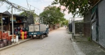 BÁN NHÀ 118M2 CẤP 4  Ở NGAY GIÁ RẺ BÈO Ô TÔ CON ĐỖ CỬA ĐƯỜNG NƯỚC PHẦN LAN