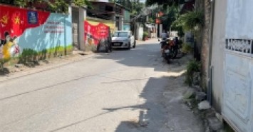 Thạch Bàn - Ô tô tránh đỗ ngày đêm - Kinh doanh tốt - Thang máy - chỉ 8.7 t.ỷ