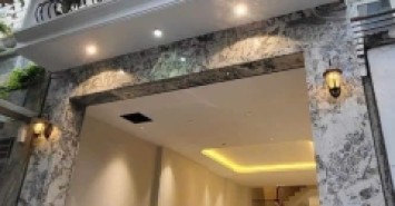 NHÀ ĐẸP VĂN QUÁN 5 TẦNG HOÀN THIỆN MT 4.5M GẦN CHỢ XANH & BIG C SỔ ĐỎ SẴN Ở NGAY