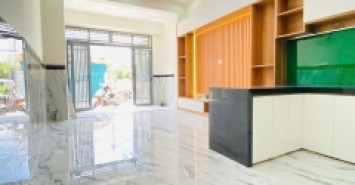 Bán nhà mặt phố Thới Tam Thôn 14, Hóc Môn, 4x15m, 60m2, SH, 4.3 tỷ