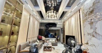 Nhà mặt đường lô góc Chùa Hàng - Ngang 4.65m - Lô góc cực đẹp