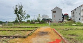 Bán đất Quang Minh, Hà Nội. Mặt tiền rộng, oto ra vào. Gần KCN Quang Minh, trường CD Y Dược