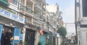 Gấp bán nhà 4 tầng vị trí đẹp 2 mặt thông thoáng,đường rộng 10m,Cát Lái,Quận 2 
Diện tích 75 ngang 4m x dài 18.5m