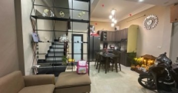 BÁN NHÀ PHÚC LỢI LONG BIÊN DT 37M2 Ô TÔ GẦN TRẺ CON ĐI HỌC HAI BƯỚC Ở SƯỚNG