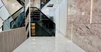 bán nhà Ngay Sát Mặt Tiền Q4 
có 5 tỷ đúc bê tông nhà mới